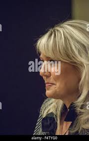 Susan reinstein hi-res stock photography and images