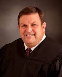 Dale Jury's Instagram, Twitter & Facebook