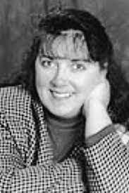 Amanda Grandmaison's Instagram, Twitter & Facebook