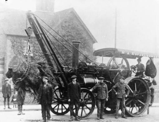 File:Aviation in Britain Before the First World War RAE-O788.jpg - Wikimedia Commons