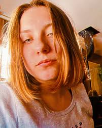 Summer Burk (@summer.iris.b) • Instagram photos and videos