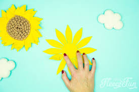 Choose from 1,619 printable design templates, like sunflower petals posters, flyers, mockups, invitation cards, business cards, brochure,etc. Sunflower Diy Free Template And Svg Fleece Fun
