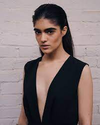 Pin On Big Beautiful Thick Eyebrows