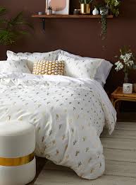 Composed of over 40,000 different garments, this comprehensive collection consists of every single stone island piece ever made, allowing the design team to delve back into the brand's history for inspiration and references. Desert Duvet Cover Set Simons Maison Duvet Covers Bedroom Simons