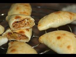 Recette Chaussons Sales Au Thon Fromage Tuna Cheese Turnovers Recipe Recettes Maroc Youtube Recettes De Cuisine Recette Cuisine Et Boissons