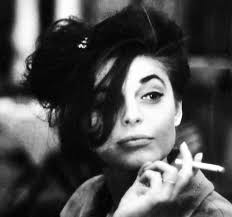 Pin On Mujeres Que Fuman