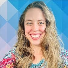 Sarah Shuman's Instagram, Twitter & Facebook