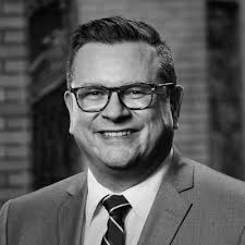 Brian Loewen's Instagram, Twitter & Facebook