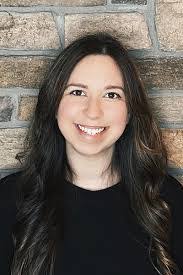 Ashley Hudak's Instagram, Twitter & Facebook