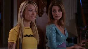 Olivia wilde shared the ultimate throwback thursday post with a photo from her days on the o.c. Olivia Wilde Had Purple Hair But That S Not Her Biggest Beauty Regret Stylecaster