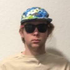 Ethan🇩🇴 (@ethandankoff)