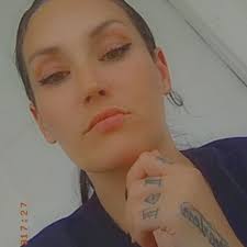 Hey guys quick question. Do you bag your candy apples right after you did  them once they get hard. And do you put them in the fridge after that