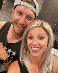 5 years married today, love yas! @shilahanderson 😘