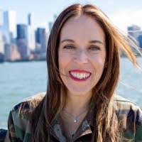 Julie Mullaney's Instagram, Twitter & Facebook