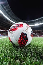 Le ballon a été testé intensivement afin de s'assurer qu'il réponde aux attentes des meilleurs joueurs du monde. Le Prof On Twitter Jeu Concours Tente De Remporter Le Ballon Officiel De La Finale De La Coupe Du Monde Cm2018 Rt Follow Abdoulaye Sarr Tirage