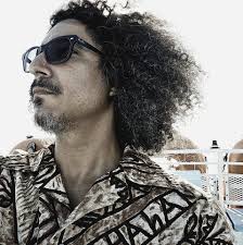 HAPPY BIRTHDAY, CLYDE!! It's Gracie here, and as a bday present to  @clydelawrence21, I'm asking you to comment below with your favorite thing  about him ! Mine include: his ability to bring