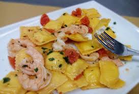 Pescheria dei consoli, rome photo : Ravioli Ripieni Di Branzino E Agrumi Saltati Con Gamberi Bild Von L Amo In Bocca Ancona Tripadvisor