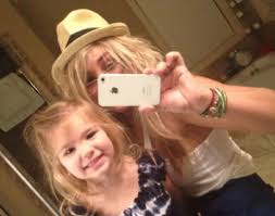 Jamie lynn spears opens up about getting pregnant at the young age of 16 in a new promo for her upcoming tlc special, when the lights go out. Jamie Lynn Spears Opens Up About Being 16 And Pregnant Discusses Teen Mom