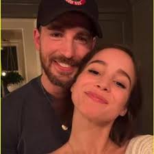 Berita dan Informasi Chris evans dan alba baptista Terkini dan Terbaru Hari  ini