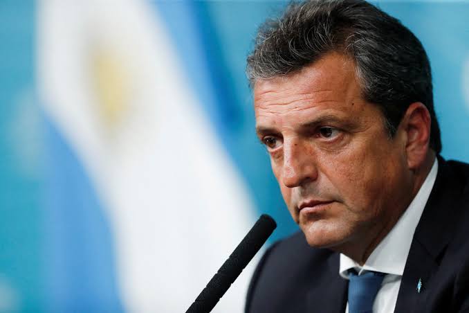 Sergio Massa: Can Argentina presidential candidate win election with  Peronism? | Reuters
