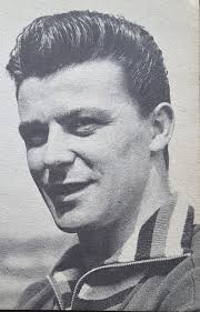 Harry Hooper West Ham in 1954 MAGENE