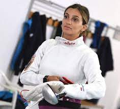 Rossella fiamingo is an italian juicer. L4 59zm13auzam