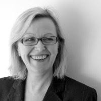 Karen Gilroy's Instagram, Twitter & Facebook