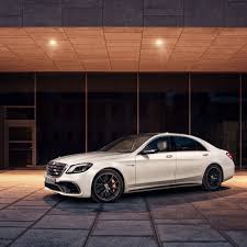Always In The Spotlight The Mercedes Amg S 63 4matic Photodesign For Mercedes Amg S 63 4matic Kraftstoffverbra Mercedes S Class Mercedes Amg Mercedes