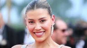 Kasey Rivera's Instagram, Twitter & Facebook