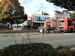 Als ihr zuverlässiger polsterbetten experten, die bett & schlafberater, bieten wir alle produkte und serviceleistungen im fachgebiet bettenladen an! Feuer In Hotel In Gross Zimmern Drei Verletzte 10 000 Euro Schaden Lampe Entzundet Sich An Lampe Darmstadt Region