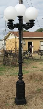 Balboa Design 5 Light Lamp Post