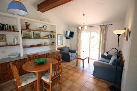La strada verso casa è il settimo romanzo dell'autore italiano fabio volo, pubblicato il 22 ottobre 2013. Casa Daniela Vista Valle 2 Ferienhauser Auf La Palma