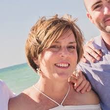 Jane Flury's Instagram, Twitter & Facebook