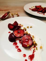 Karamellisierte Thymian Pflaumen Vanillequark Lebensmittel Essen Essen Rezepte