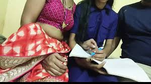 सौतेले पापा और सौतेली बेटी या सौतेली मम्मी किचन में | xHamster