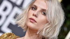 Trendfrisur Alle Tragen Jetzt Den Petit Bob Elle Trendfrisuren Bob Frisur Haare Blond Farben