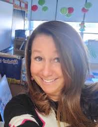 Congratulations to Mrs. Kara Rafferty and Mrs. Barb Spence who were both  nominated for the Citadel's Heart of Learning Award! Great job teachers!