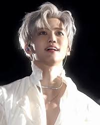 Eva Salman (evasalman2004)