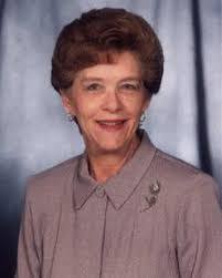 Dee Hatton's Instagram, Twitter & Facebook