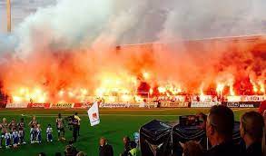 Idrottsföreningen kamraterna göteborg (officially ifk göteborg fotboll), commonly known as ifk göteborg, ifk (especially locally) or simply göteborg. Hacken Ifk Goteborg 19 09 2016