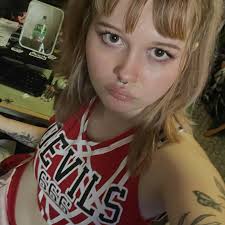 Cora Rausch (@coruh__) • Instagram photos and videos