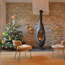 Poele a bois justus faro dessus sable 6 kw. Salon Nordique Poele A Bois Plaquettes De Parement Leroy Merlin 68341042 Leroymerlin Salon Noel Decoratio Poele A Bois Salon Nordique Deco Interieure