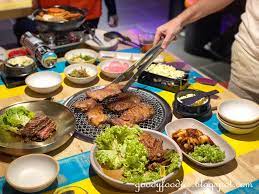 What to look for when choosing a korean bbq grill plate and where to get them. Goodyfoodies Seoulnami Korean Bbq The Gardens Mall Halal Chuncheon Chicken And More