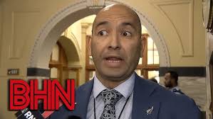 082 Rev Frank Ritchie