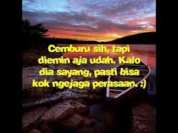 Di tengah perantauan rindu kampung halaman, dan saat pulang kampung malah enggan untuk kembali berangkat. Kata Bijak Anak Perantau Tidak Mudik Kata Kata Bijak