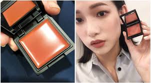 除了色調美，質地也好好推!!!✨✨✨✨, >>價格、更多夏日彩妝新品 : https://bit.ly/2DocFHt, #Celvoke #美妝情報  #頰彩霜 #南瓜棕橘