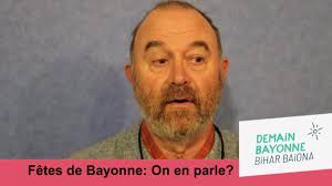 Baionako bestak elkarrekin hitz egiten dugu 15, osteguna, 18:30ean. Lan eta  gero ! After work 😉