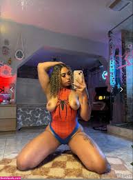 Uffemily Nude Leaks OnlyFans Photos 3 - Ibradome