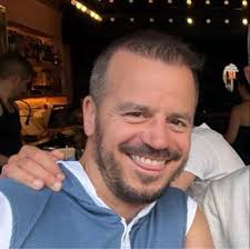 🇨🇦 MONTREAL 🇨🇦 I'm finally coming back to reality after playing 3 gigs  back to back gigs this Halloween weekend! Here's a small clip from my 14  hours and 8 minute set