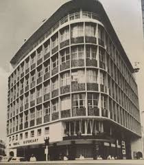 Or take lrt and walk the couple of blocks, with the added bonus of losing a gallon or so in sweat. Former Federal Dispensary Building Altered To Become Maybank Hq And Now A Branch Bank Building Kuala Lumpur Banks Building Building
